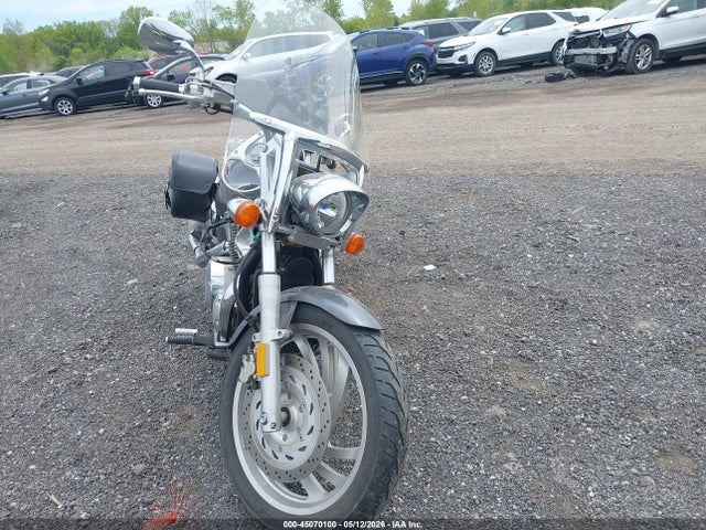 45070100 :رقم المزاد ، 1HFSC55036A210011 vin ، 2006 Honda Vtx1300 C مزاد بيع