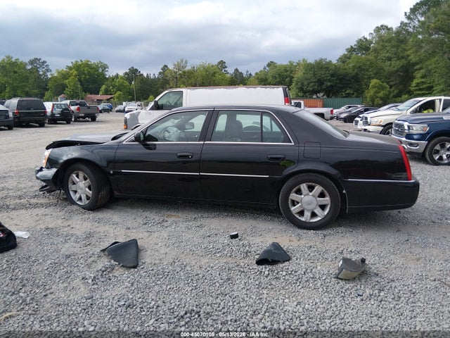 2007 Cadillac Dts Luxury I მანქანა იყიდება აუქციონზე, vin: 1G6KD57Y97U106605, აუქციონის ნომერი: 45070105