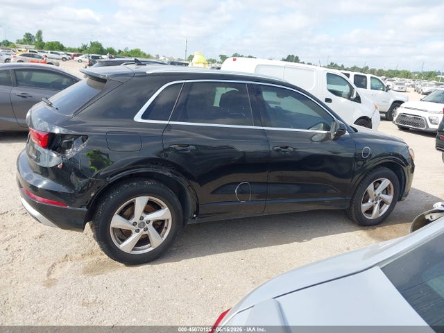 Aukcja sprzedaży 2020 Audi Q3 Premium 45 Tfsi Quattro Tiptronic, vin: WA1AECF33L1108579, numer aukcji: 45070125
