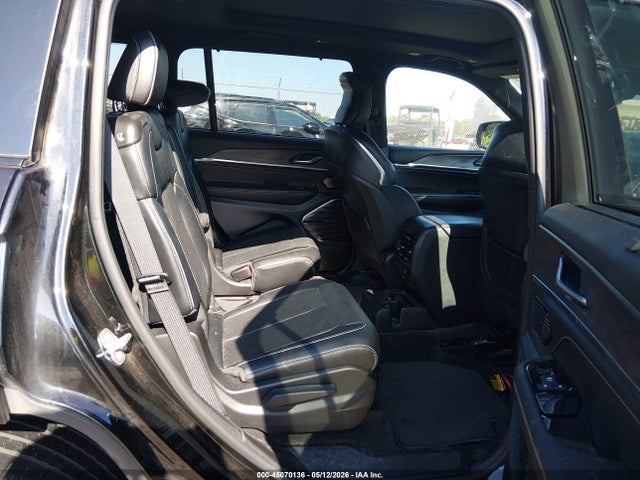 45070136 :رقم المزاد ، 1C4RJKDG9N8545064 vin ، 2022 Jeep Grand Cherokee L Overland 4x4 مزاد بيع