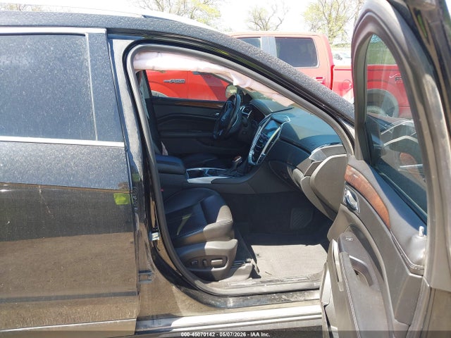 45070142 :رقم المزاد ، 3GYFNJE34DS573562 vin ، 2013 Cadillac Srx Premium Collection مزاد بيع