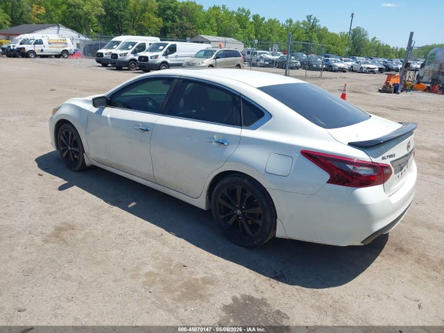 2017 Nissan Altima 2.5 Sr მანქანა იყიდება აუქციონზე, vin: 1N4AL3AP9HC229317, აუქციონის ნომერი: 45070147
