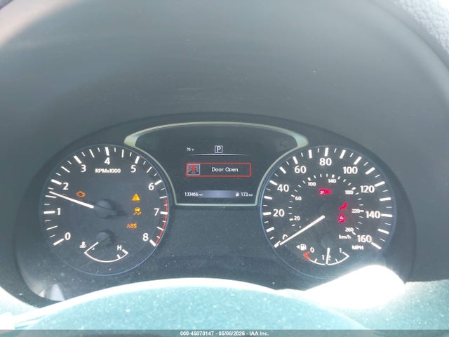 2017 Nissan Altima 2.5 Sr მანქანა იყიდება აუქციონზე, vin: 1N4AL3AP9HC229317, აუქციონის ნომერი: 45070147