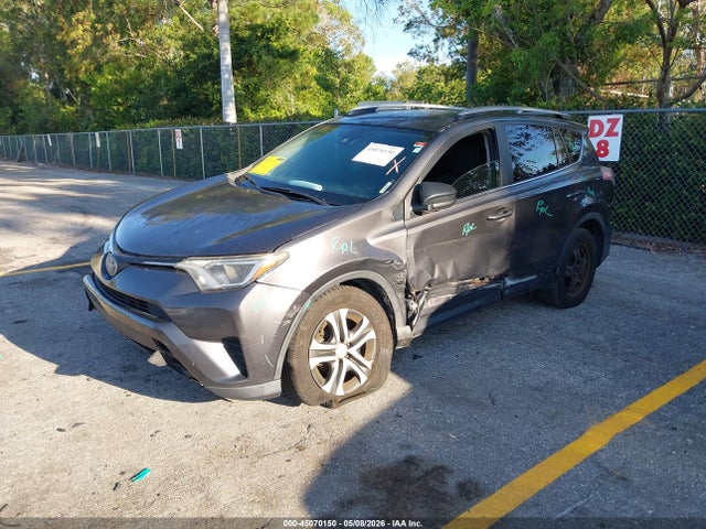 45070150 :رقم المزاد ، JTMZFREV5HJ142347 vin ، 2017 Toyota Rav4 Le مزاد بيع