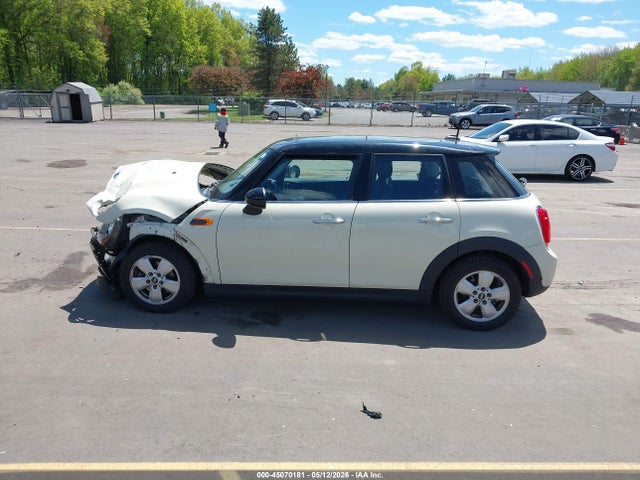 Aukcja sprzedaży 2018 Mini Hardtop Cooper, vin: WMWXU1C52J2F80924, numer aukcji: 45070181