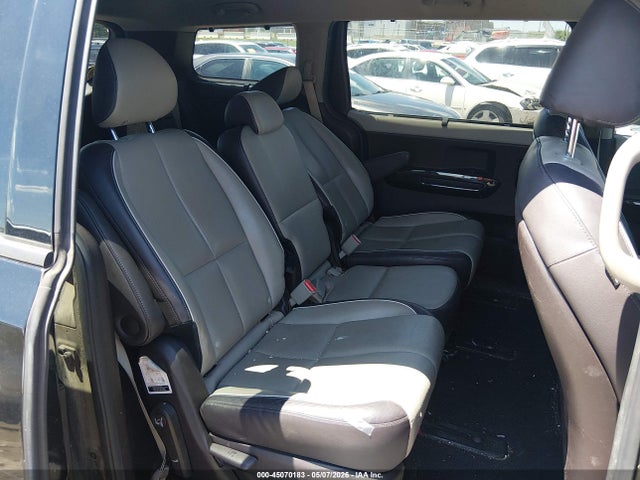 2016 Kia Sedona Sx Luxury მანქანა იყიდება აუქციონზე, vin: KNDME5C18G6127686, აუქციონის ნომერი: 45070183