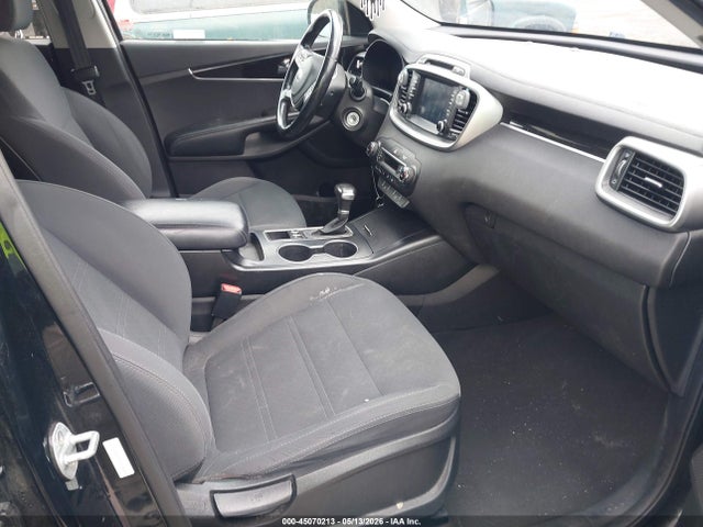 Продаж на аукціоні авто 2019 Kia Sorento 3.3l Lx, vin: 5XYPGDA57KG538882, номер лоту: 45070213