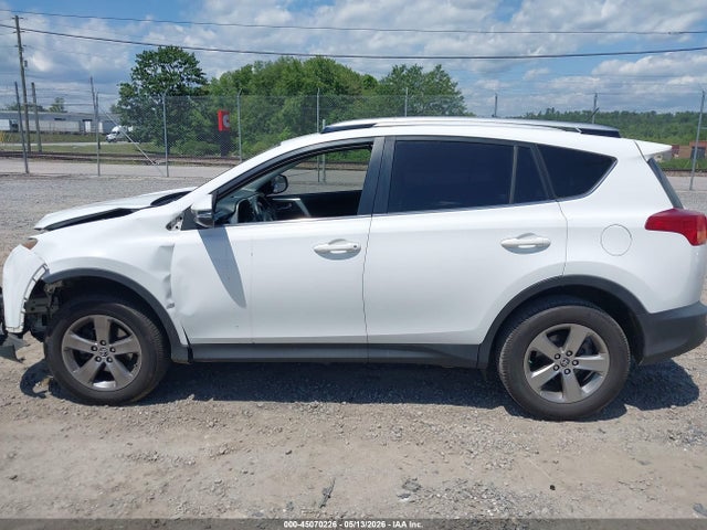 JTMRFREVXFD131386 Toyota Rav4 Xle