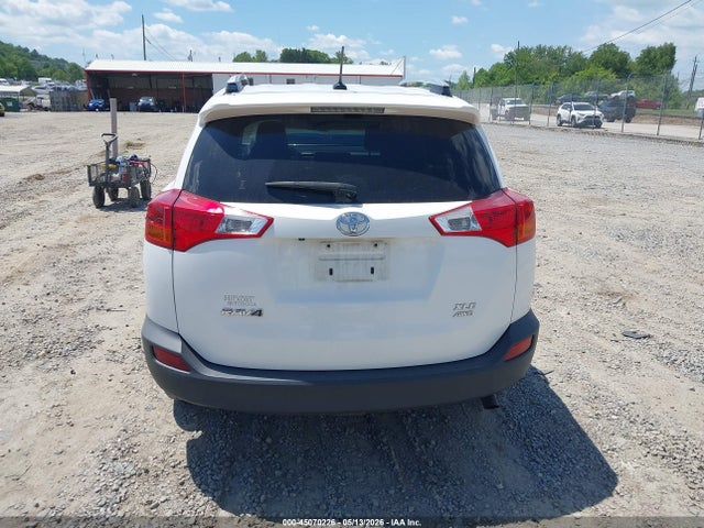 JTMRFREVXFD131386 Toyota Rav4 Xle