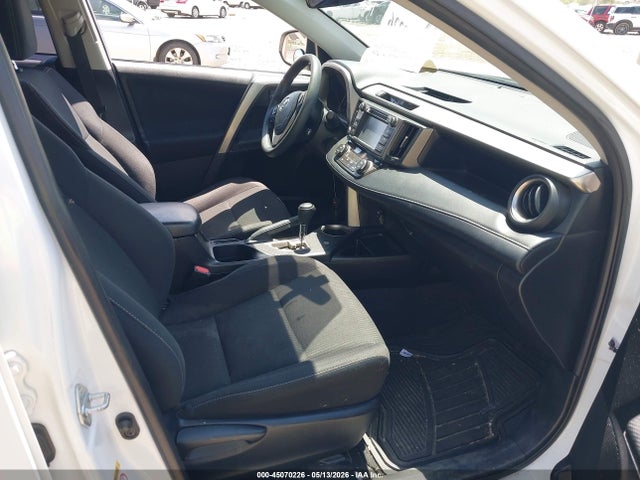 JTMRFREVXFD131386 Toyota Rav4 Xle