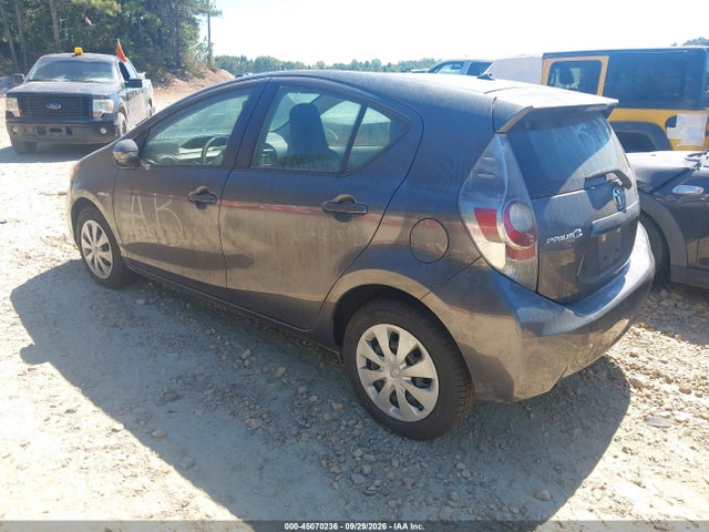 2013 Toyota Prius C One მანქანა იყიდება აუქციონზე, vin: JTDKDTB32D1556431, აუქციონის ნომერი: 45070236