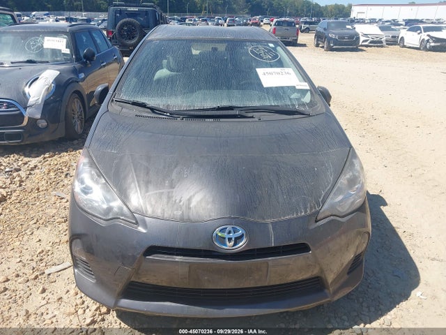 2013 Toyota Prius C One მანქანა იყიდება აუქციონზე, vin: JTDKDTB32D1556431, აუქციონის ნომერი: 45070236