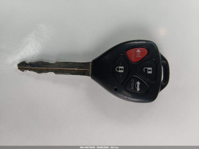 45070249 :رقم المزاد ، 4T1BK3EK2AU602676 vin ، 2010 Toyota Camry Se V6 مزاد بيع