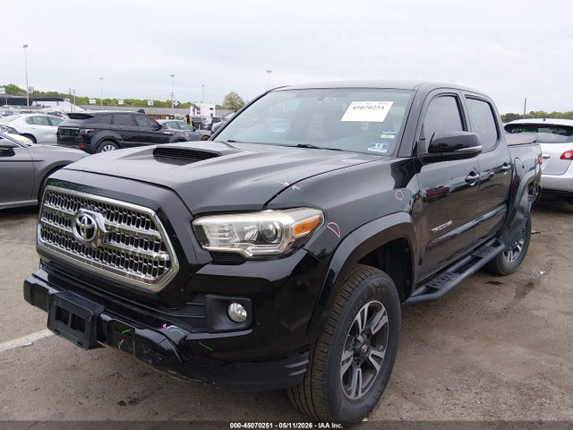 2017 Toyota Tacoma Trd Sport მანქანა იყიდება აუქციონზე, vin: 3TMCZ5AN8HM089500, აუქციონის ნომერი: 45070251