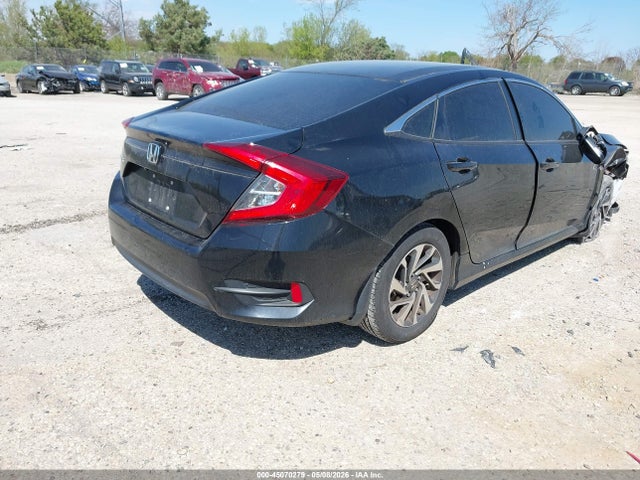 45070279 :رقم المزاد ، 19XFC2F79GE003675 vin ، 2016 Honda Civic Ex مزاد بيع