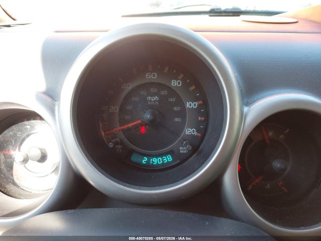 45070285 :رقم المزاد ، 5J6YH27675L026385 vin ، 2005 Honda Element Ex مزاد بيع