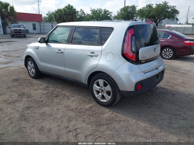 Продаж на аукціоні авто 2018 Kia Soul, vin: KNDJN2A29J7590127, номер лоту: 45070293