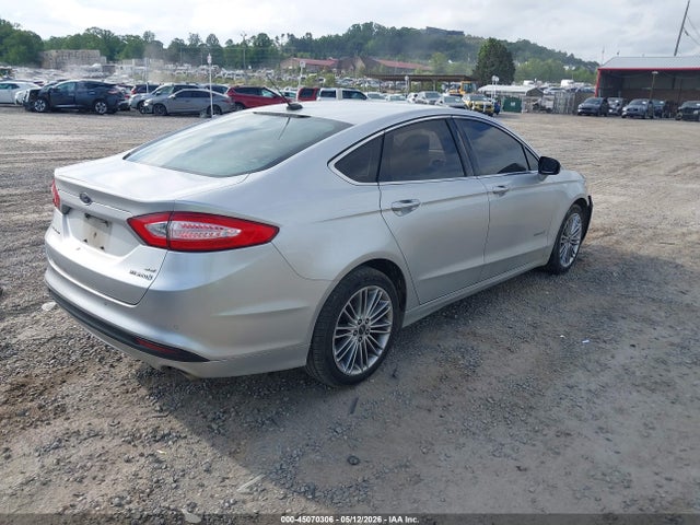 3FA6P0LU1ER173219 Ford Fusion Hybrid Se