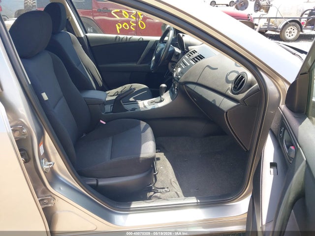 45070309 :رقم المزاد ، JM1BL1UG0B1378006 vin ، 2011 Mazda Mazda3 I Sport مزاد بيع