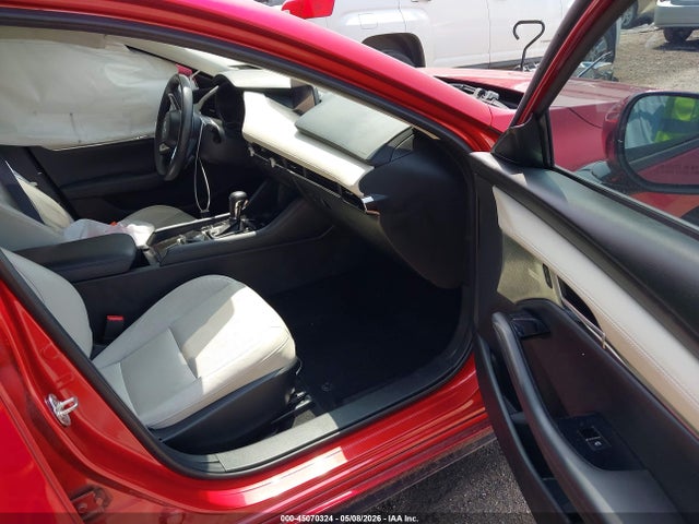 45070324 :رقم المزاد ، JM1BPADL0M1313385 vin ، 2021 Mazda Mazda3 Premium مزاد بيع