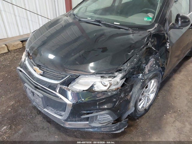 45070335 :رقم المزاد ، 1G1JD5SG6J4123207 vin ، 2018 Chevrolet Sonic Lt Auto مزاد بيع