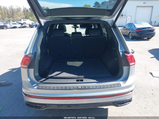 Продаж на аукціоні авто 2024 Volkswagen Tiguan 2.0t Se R-line Black, vin: 3VV8B7AX9RM196257, номер лоту: 45070375