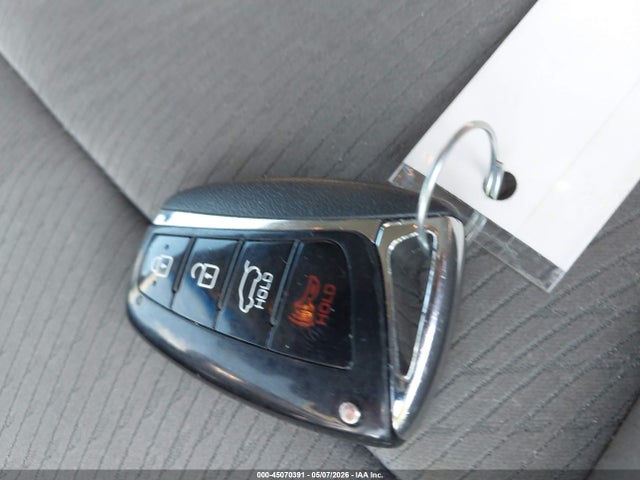 Продаж на аукціоні авто 2018 Hyundai Santa Fe Sport 2.4l, vin: 5XYZU3LBXJG510121, номер лоту: 45070391
