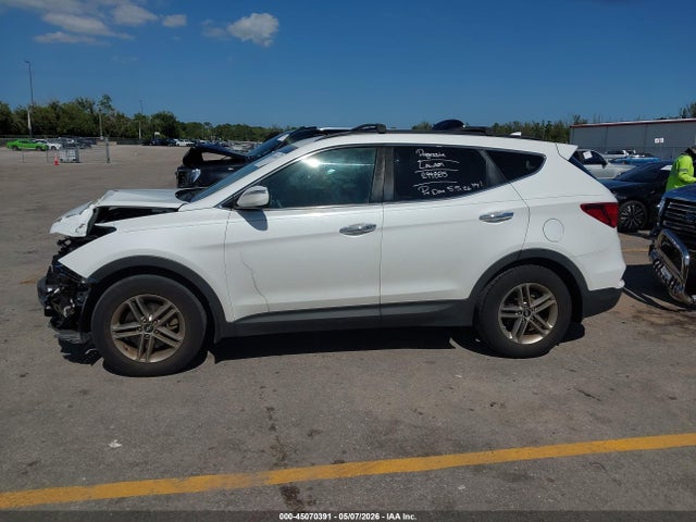Продаж на аукціоні авто 2018 Hyundai Santa Fe Sport 2.4l, vin: 5XYZU3LBXJG510121, номер лоту: 45070391