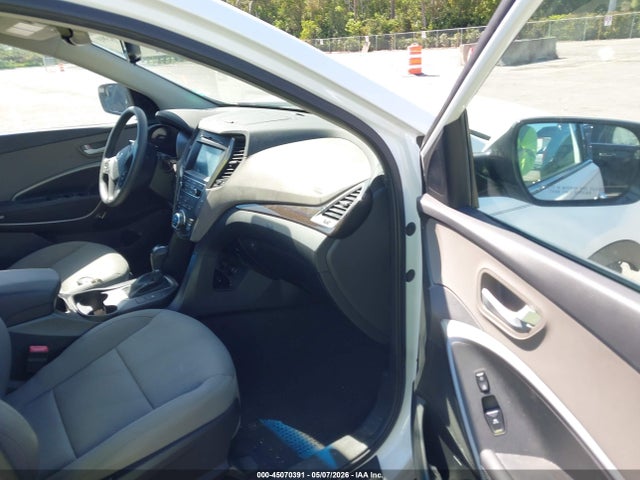 Продаж на аукціоні авто 2018 Hyundai Santa Fe Sport 2.4l, vin: 5XYZU3LBXJG510121, номер лоту: 45070391