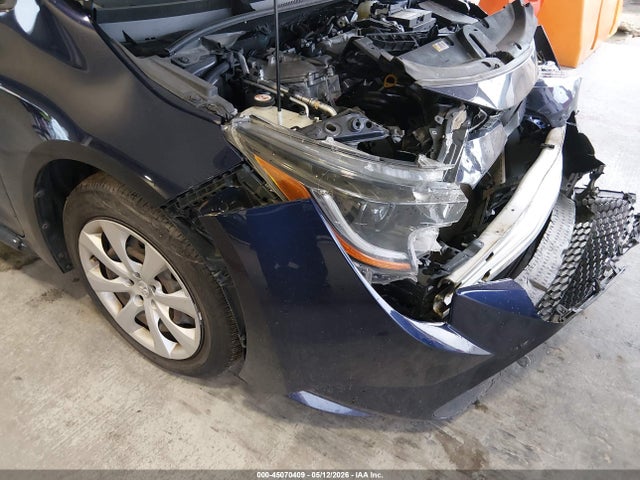 2021 Toyota Corolla Le მანქანა იყიდება აუქციონზე, vin: JTDEPMAE6MJ138256, აუქციონის ნომერი: 45070409