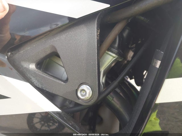 Продаж на аукціоні авто 2002 Honda Cbr900 Rr, vin: JH2SC500X2M000295, номер лоту: 45070424