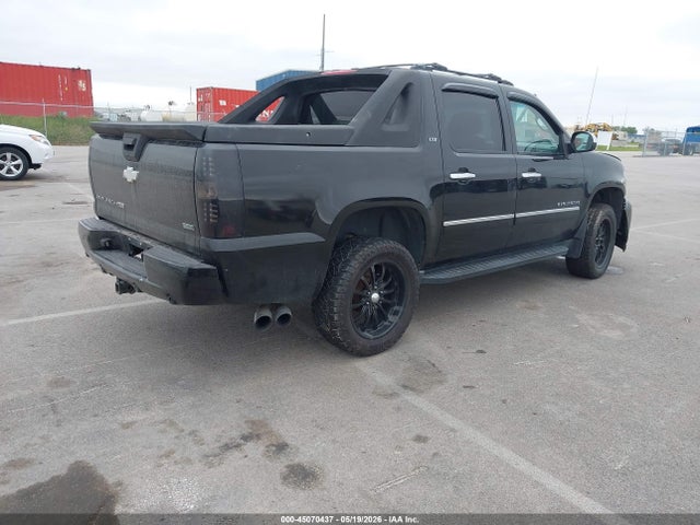 45070437 :رقم المزاد ، 3GNTKGE31BG189640 vin ، 2011 Chevrolet Avalanche 1500 Ltz مزاد بيع