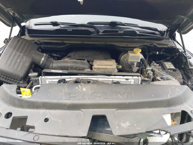 45070459 :رقم المزاد ، 1C6SRFLT8PN677597 vin ، 2023 Ram 1500 مزاد بيع