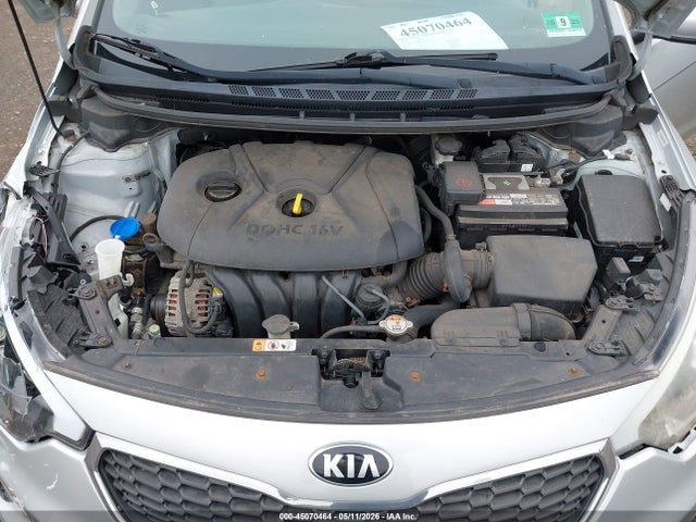 45070464 :رقم المزاد ، KNAFK4A66E5215078 vin ، 2014 Kia Forte Lx مزاد بيع