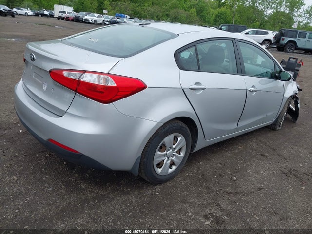 45070464 :رقم المزاد ، KNAFK4A66E5215078 vin ، 2014 Kia Forte Lx مزاد بيع