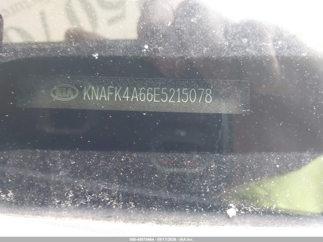 45070464 :رقم المزاد ، KNAFK4A66E5215078 vin ، 2014 Kia Forte Lx مزاد بيع