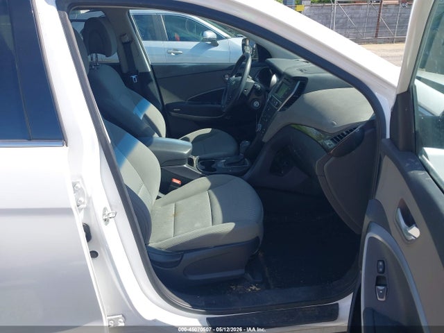 Продаж на аукціоні авто 2018 Hyundai Santa Fe Sport 2.4l, vin: 5NMZT3LB6JH106323, номер лоту: 45070507