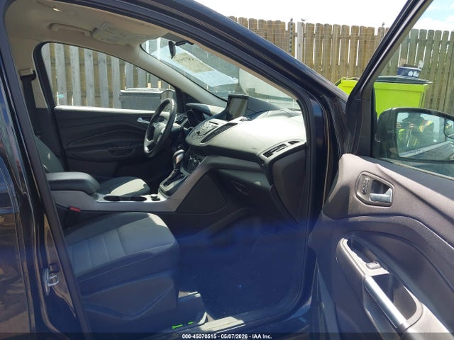 45070515 :رقم المزاد ، 1FMCU0GX6EUB43325 vin ، 2014 Ford Escape Se مزاد بيع