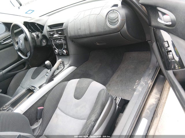 45070526 :رقم المزاد ، JM1FE173160200900 vin ، 2006 Mazda Rx-8 6 Speed Manual مزاد بيع