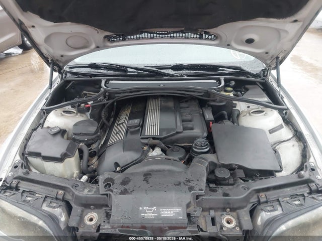 45070528 :رقم المزاد ، WBAEU33465PR15277 vin ، 2005 Bmw 325xi مزاد بيع