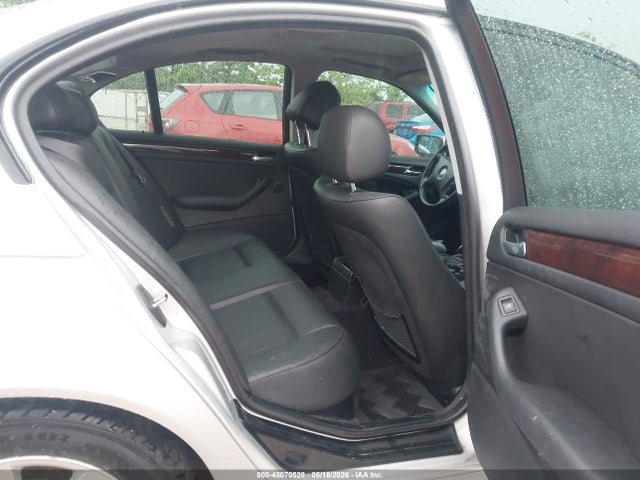 45070528 :رقم المزاد ، WBAEU33465PR15277 vin ، 2005 Bmw 325xi مزاد بيع