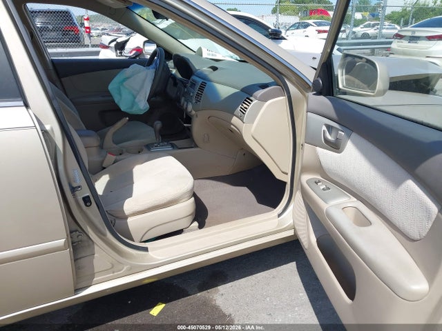 2007 Kia Optima Lx მანქანა იყიდება აუქციონზე, vin: KNAGE123475146277, აუქციონის ნომერი: 45070529