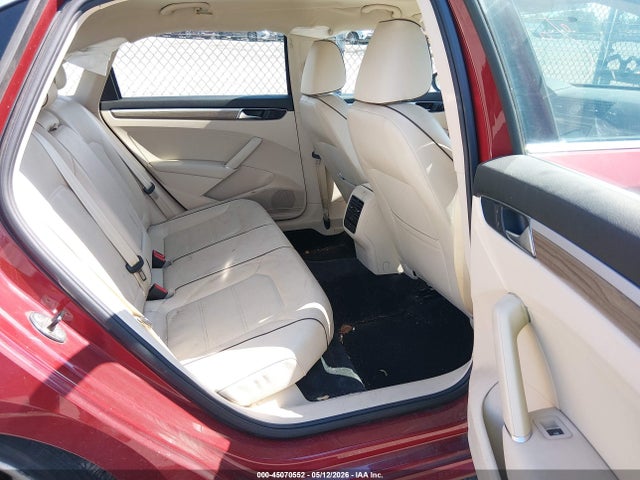 Продажа на аукционе авто 2017 Volkswagen Passat 1.8t Se, vin: 1VWBT7A30HC017759, номер лота: 45070552
