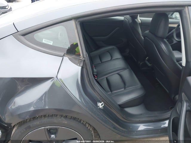 45070581 :رقم المزاد ، 5YJ3E1EB0NF178224 vin ، 2022 Tesla Model 3 Long Range Dual Motor All-wheel Drive مزاد بيع