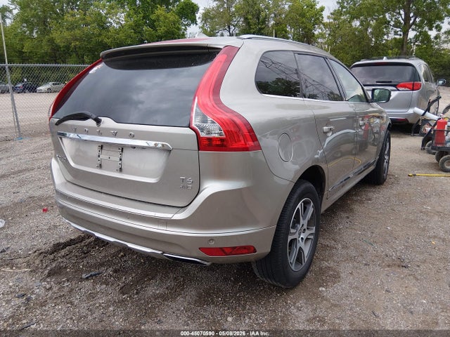 Продажа на аукционе авто 2015 Volvo Xc60 T6 Platinum, vin: YV4902RM3F2638598, номер лота: 45070590