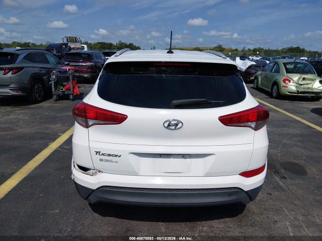 2017 Hyundai Tucson Se მანქანა იყიდება აუქციონზე, vin: KM8J33A42HU283919, აუქციონის ნომერი: 45070593