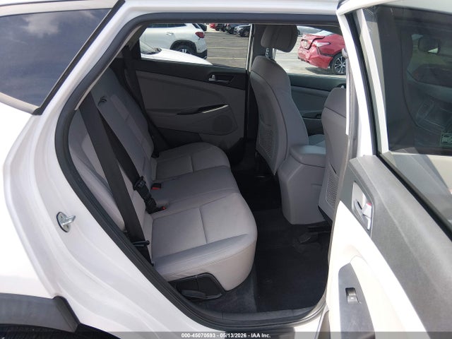 2017 Hyundai Tucson Se მანქანა იყიდება აუქციონზე, vin: KM8J33A42HU283919, აუქციონის ნომერი: 45070593