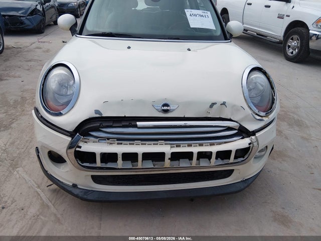 Продаж на аукціоні авто 2015 Mini Hardtop Cooper, vin: WMWXM5C58F3A59537, номер лоту: 45070613