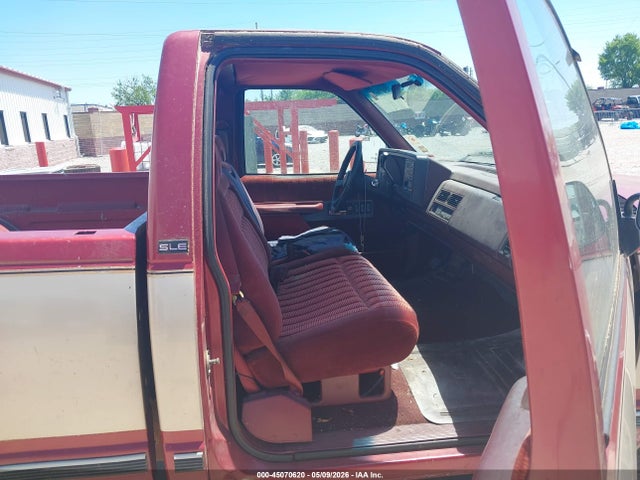 45070620 :رقم المزاد ، 1GTEC14K0NZ529627 vin ، 1992 Gmc Sierra C1500 مزاد بيع