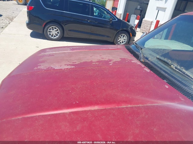 45070620 :رقم المزاد ، 1GTEC14K0NZ529627 vin ، 1992 Gmc Sierra C1500 مزاد بيع